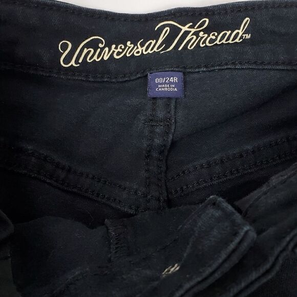 Universal Threads High Rise Midi Black Jean Shorts - Picture 6 of 6
